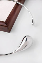 Simple and Exaggerated Water Drop Opening Necklace