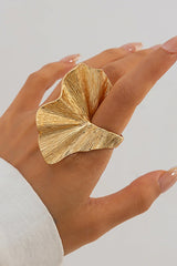 Fashion Irregular Ginkgo Leaf Shape Alloy Ring