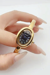Fashionable Simple Oval Pointer Bracelet Watch