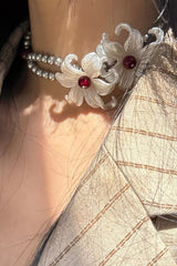 Fashionable Iris Elegant Silver Pearl Necklace